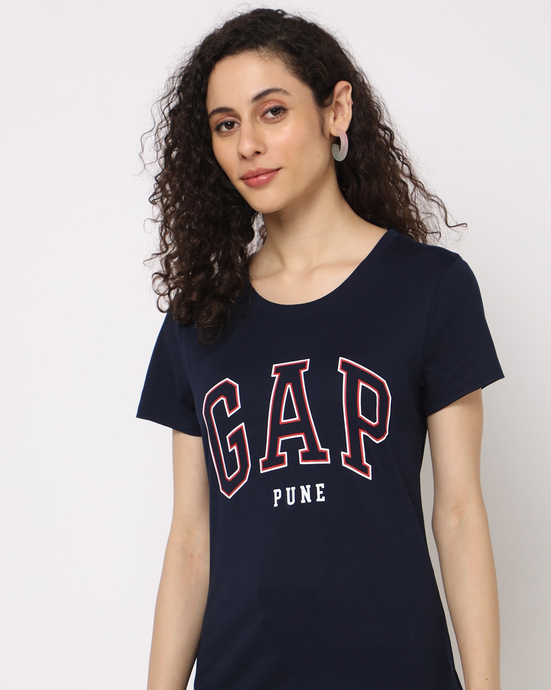 Gap tee on sale shirts womens