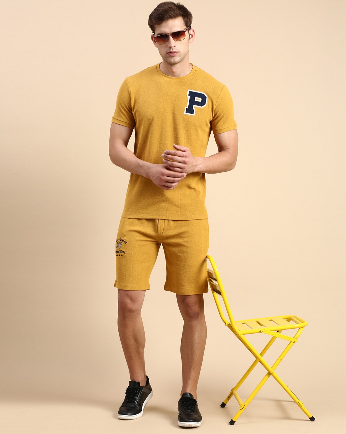 Mustard shirt outfit outlet men