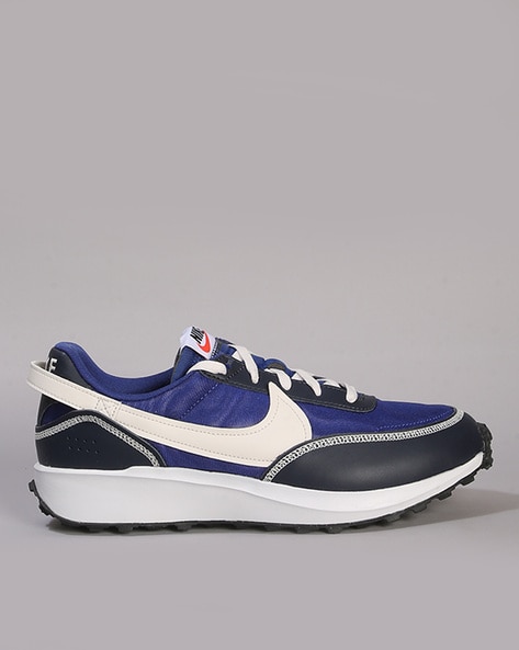 Nike blue hotsell casual shoes