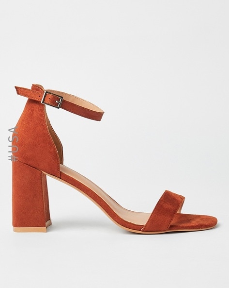 Chunky heel buckle sandals new arrivals