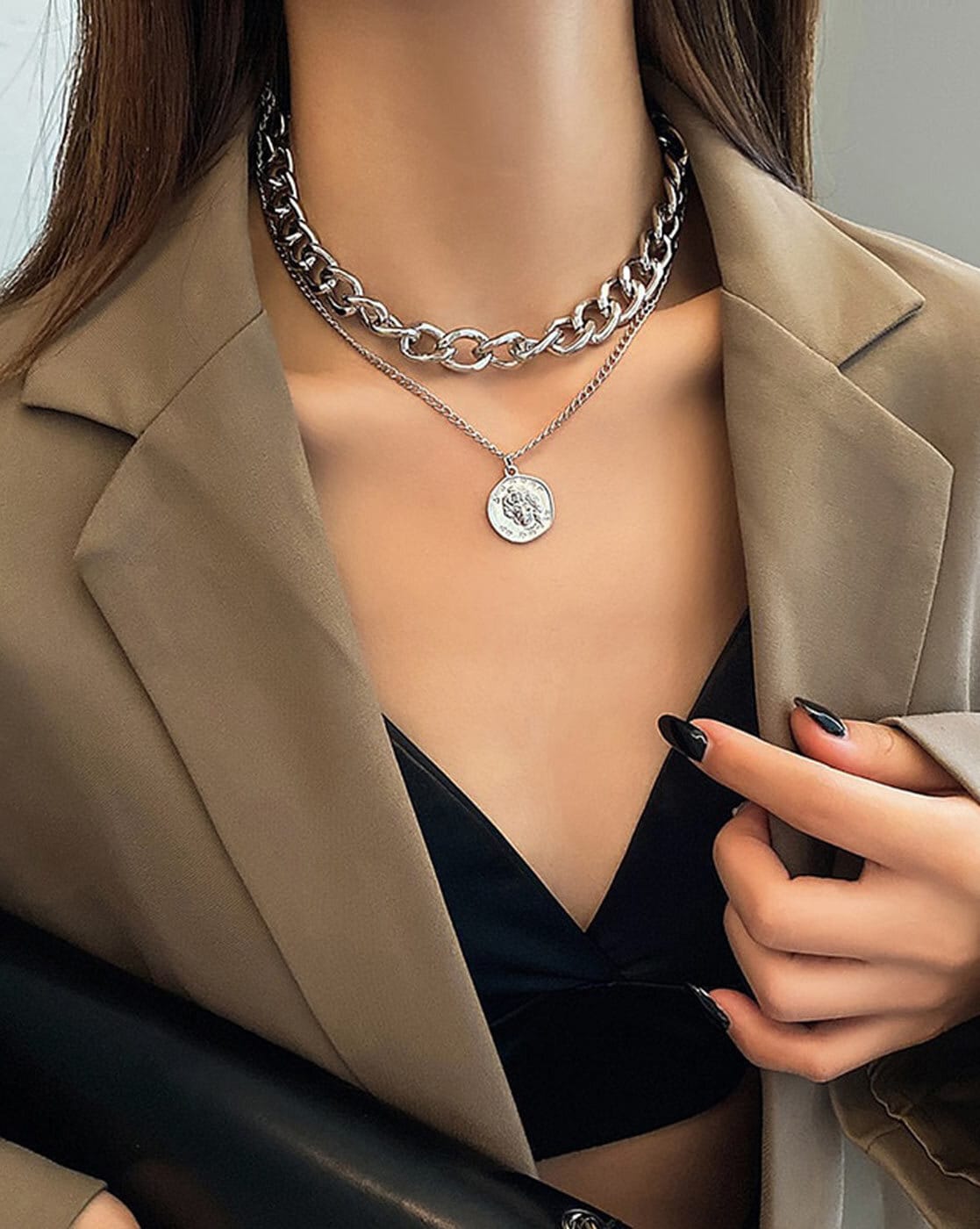 Womens chunky hot sale silver necklace