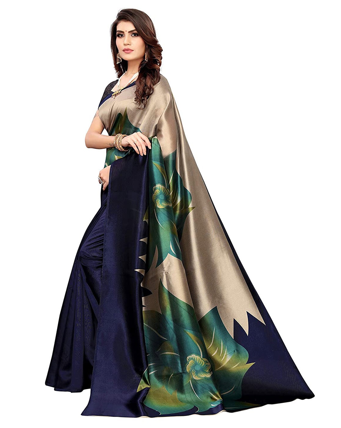 Sarees - Buy Latest Designer Sarees Online 2023 | Peachmode