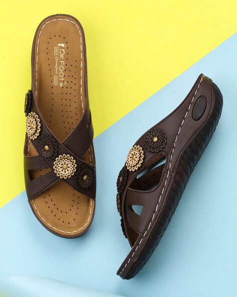 Buy Black Flip Flop & Slippers for Women by KHADIMS Online | Ajio.com