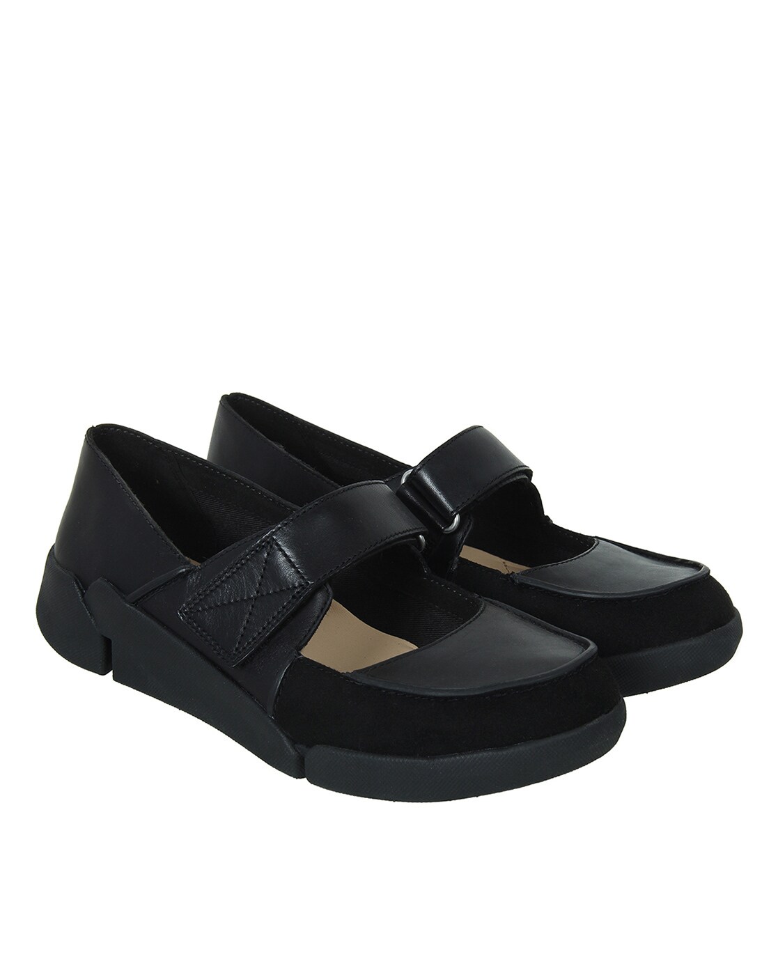 Clarks shoes velcro best sale fastening