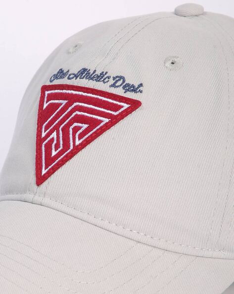 Braves decide against Indian-logo cap