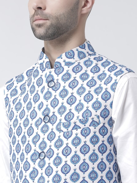 31 Best Nehru Jacket Colour Combination & Styles Men Should Try -  LooksGud.com | Indian groom wear, Wedding dress men, Wedding kurta for men