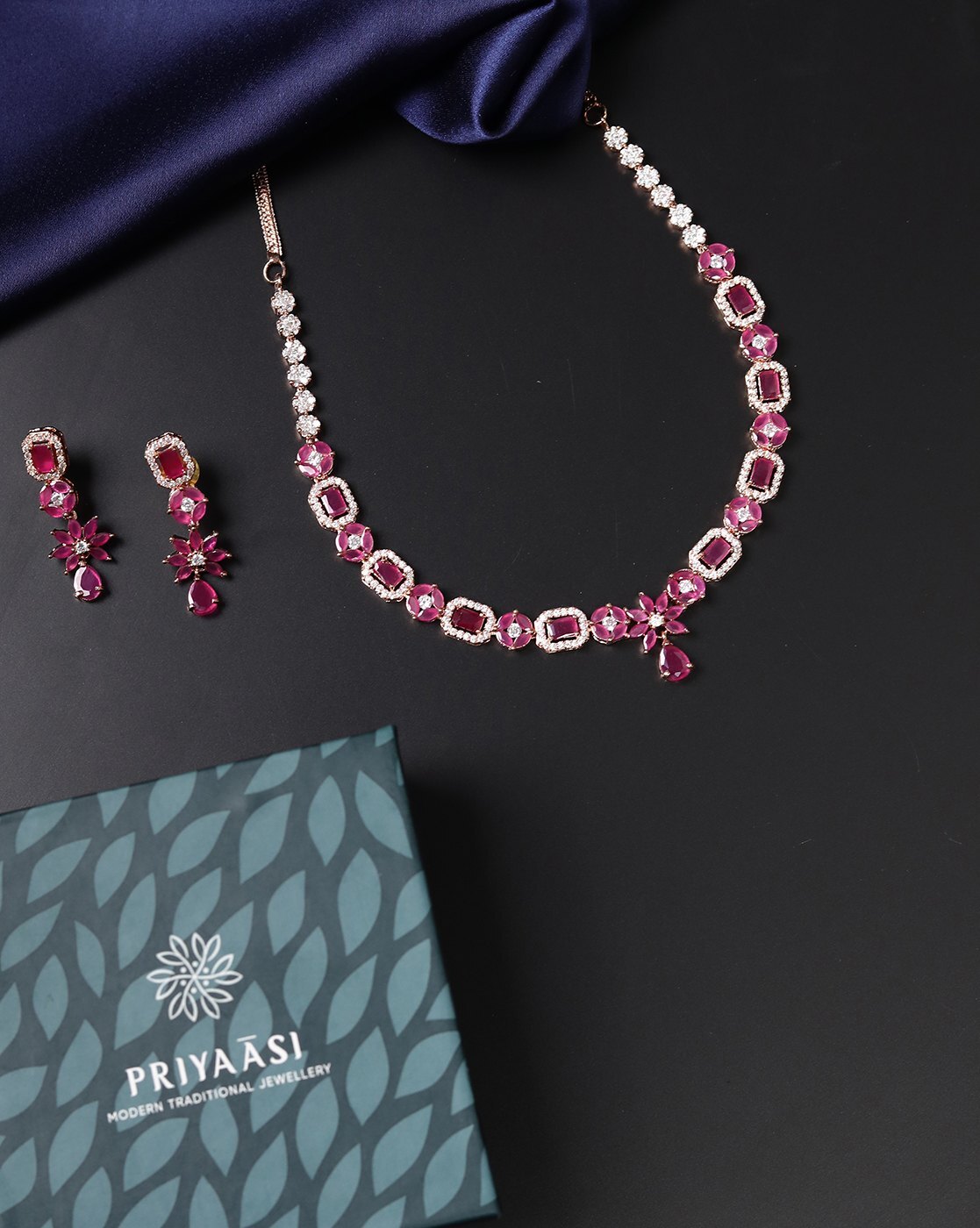 Priyaasi modern store traditional jewellery