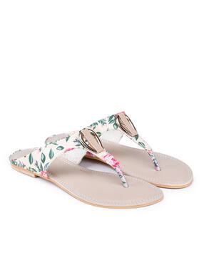 Leaf Pattern Slip-on Sandals