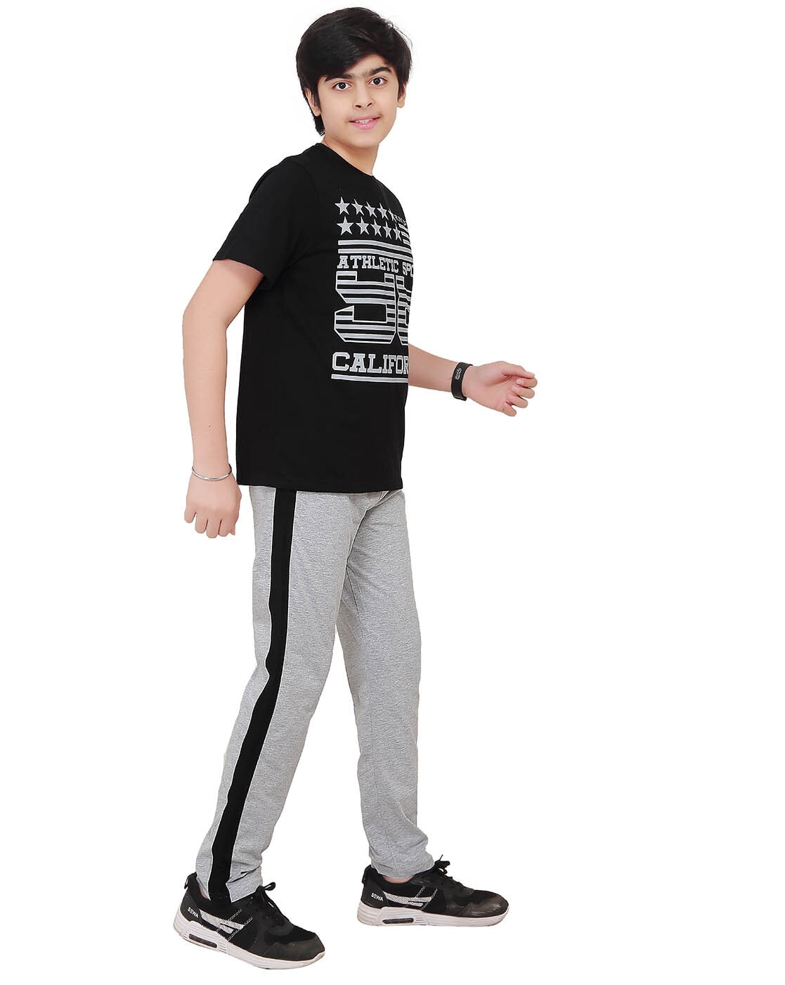 Amazon.com: Huggies Pull-Ups Nighttime Training Pants - Boys - 3T-4T - 44  ct : Baby