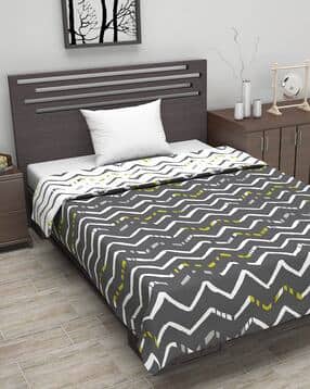 divine casa Microfiber Polyester Reversible 120 GSM Geometric Print Single Bed AC Dohar Quilt Blanket-picture-48