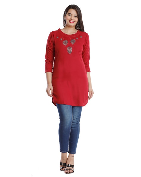 Buy online Embroidered Straight Kurti from Kurta Kurtis for Women by Jc4u  for ₹489 at 76% off | 2024 Limeroad.com