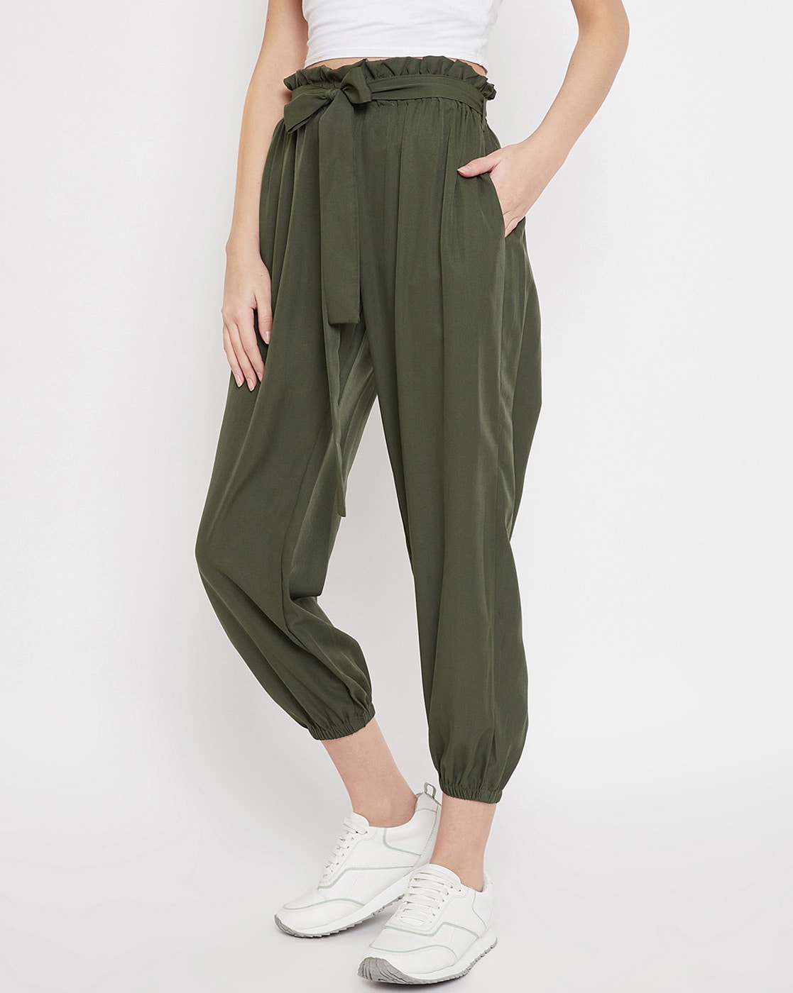 Women's Green Pants - Olive Green Jeans, Camo Pants & More | Levi's® US