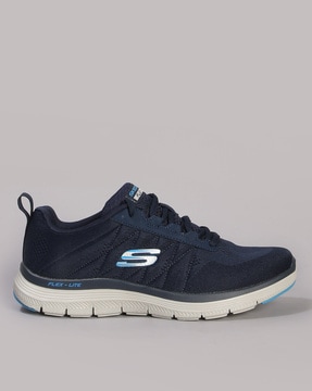 Outlet skechers online deals