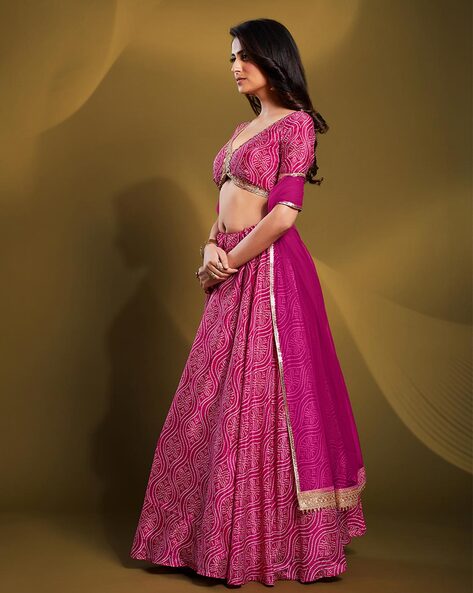 How to Choose a Bridal Lehenga for Your Body Shape! | WedMeGood