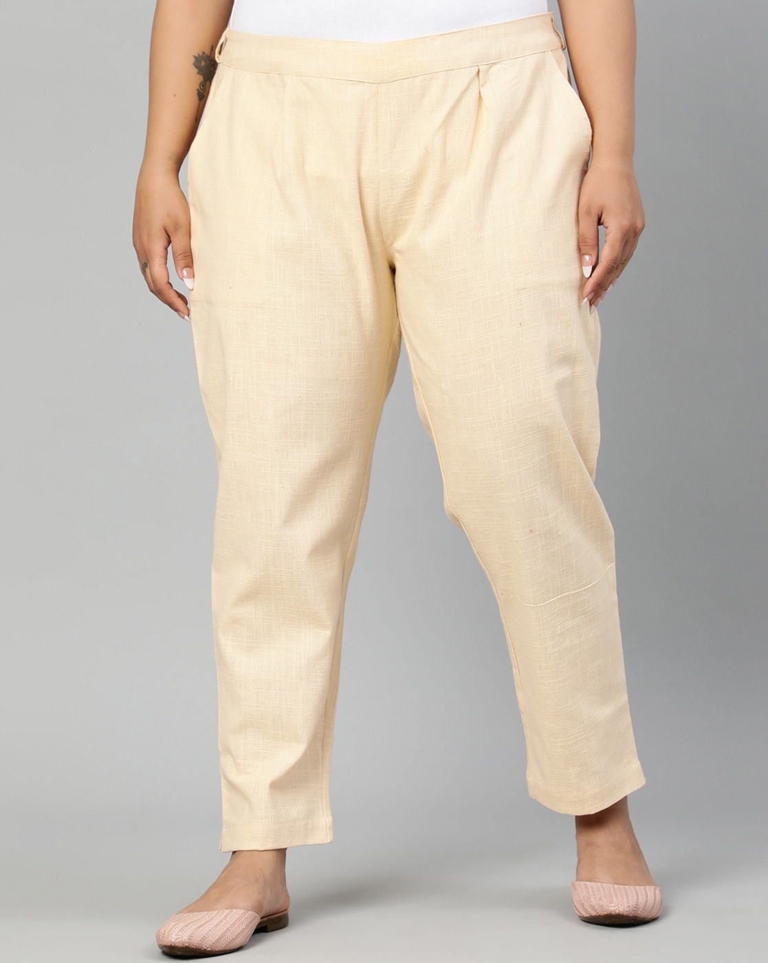 Anklelength trousers  Cream  Ladies  HM IN