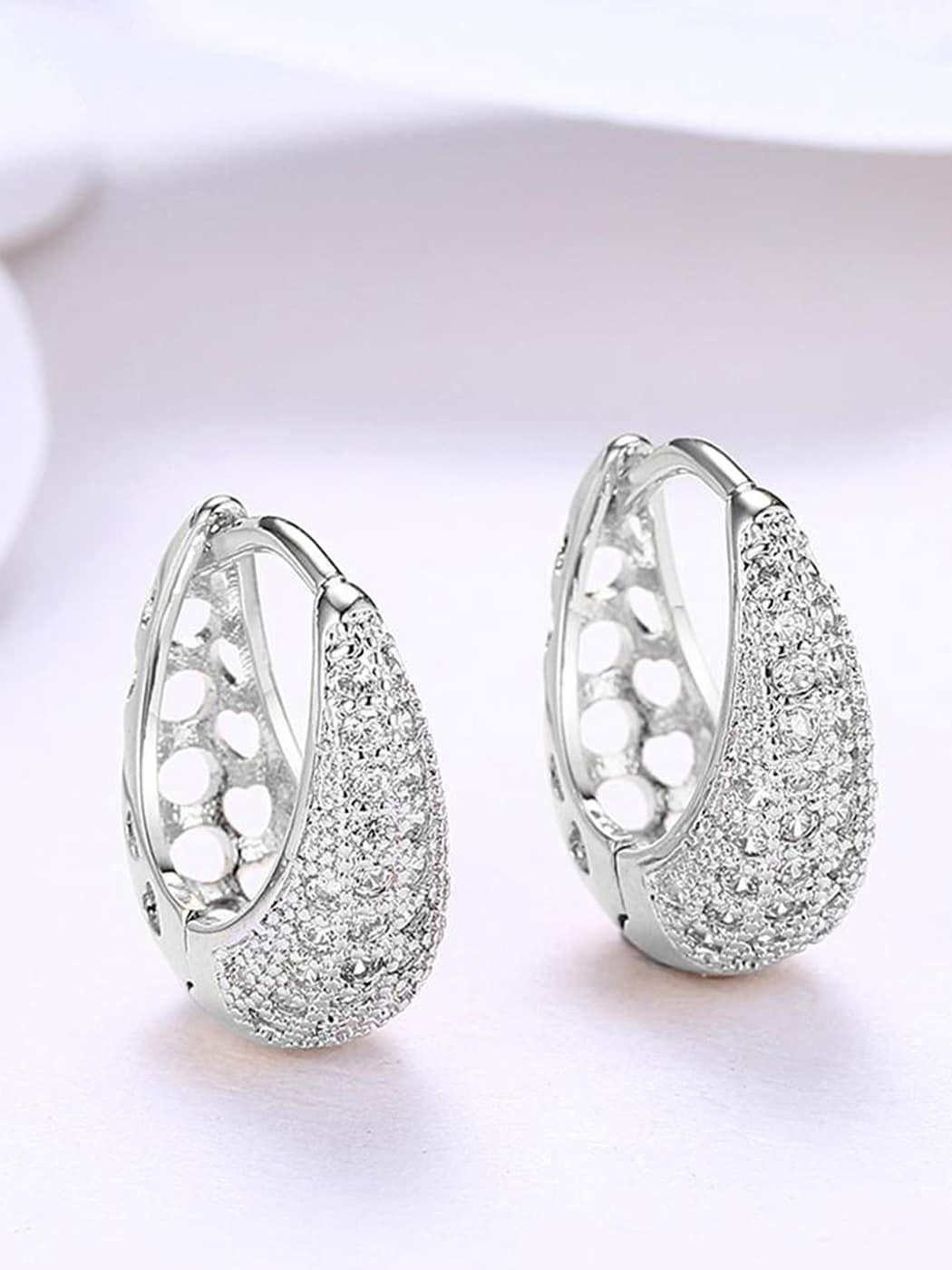 Earrings For Women: Stud And Hoop Earrings in Gold & Silver - Fossil US