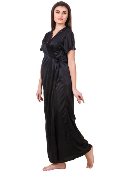 Black nightgown and online robe