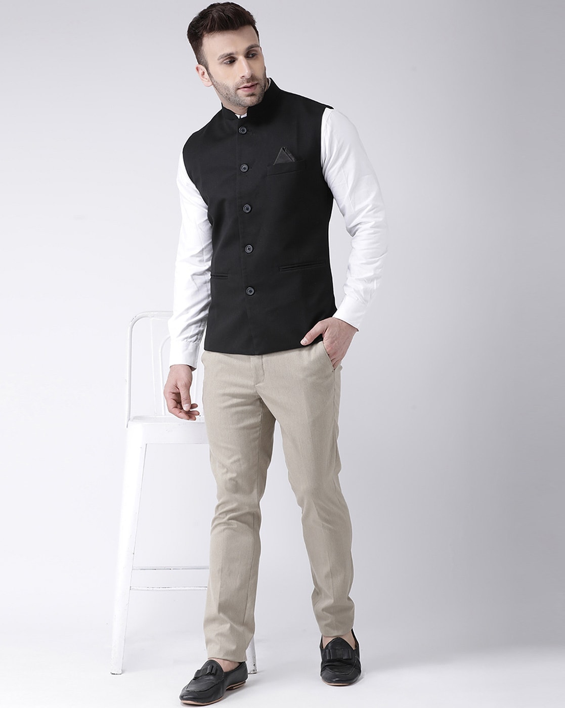 Buy Van Heusen Black Nehru Jacket Online - 791576 | Van Heusen