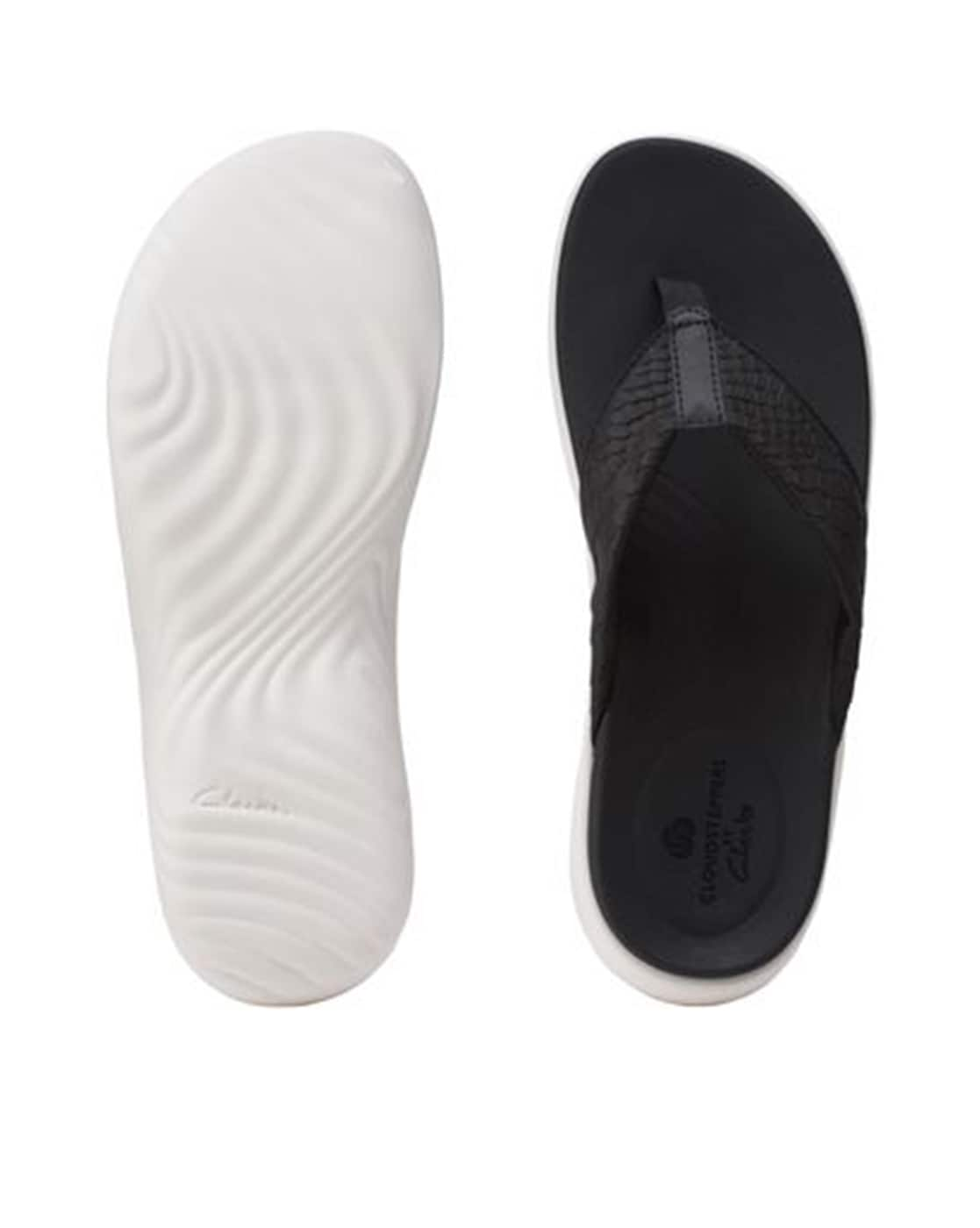 Clarks classic womens discount slippers