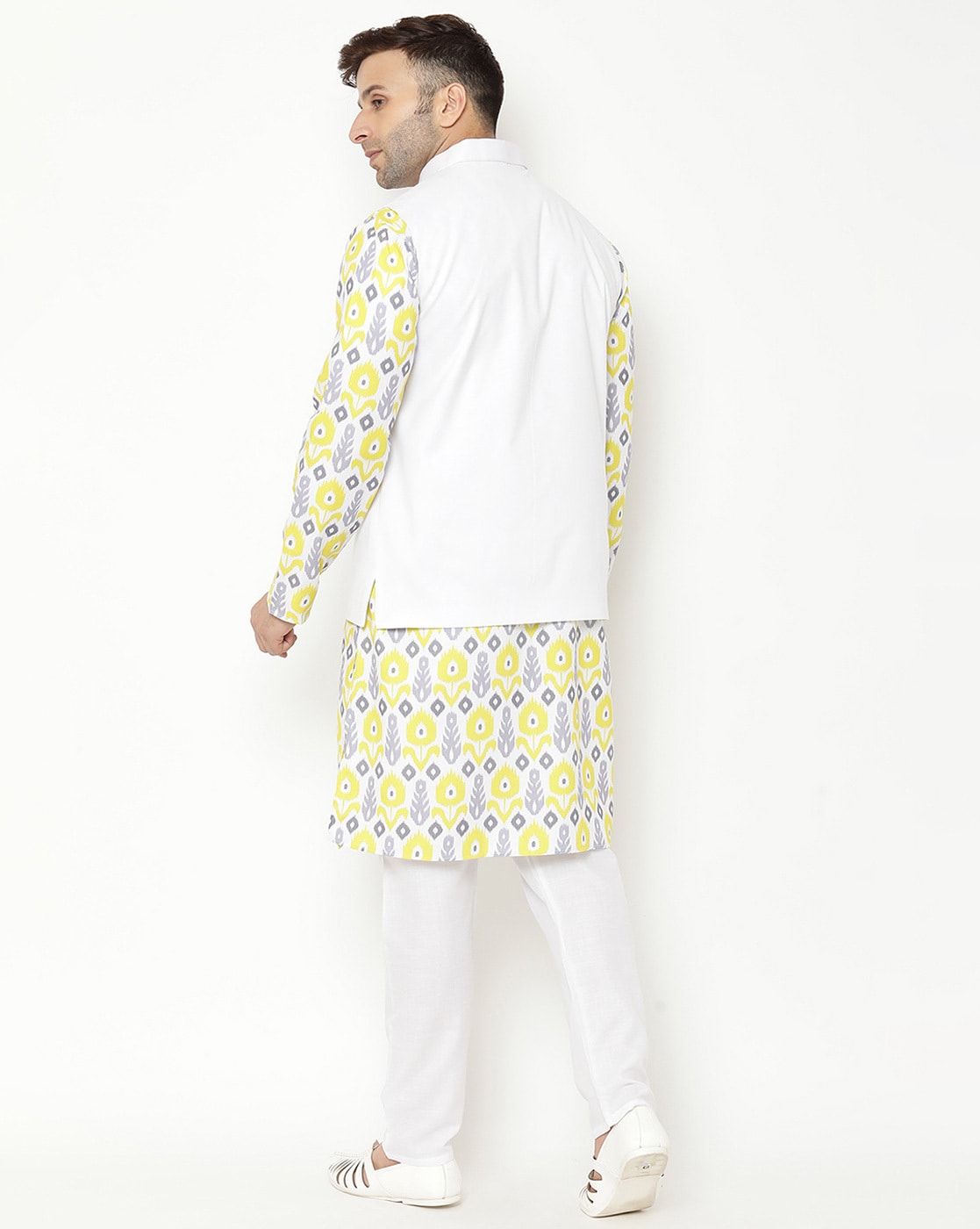 Kurta pajama with yellow on sale jacket