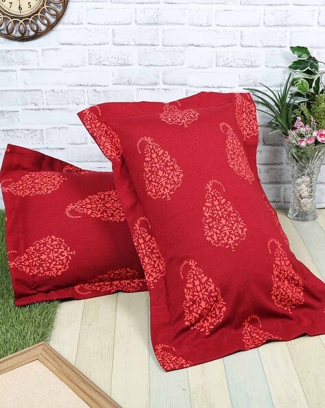 Maroon pillow outlet covers