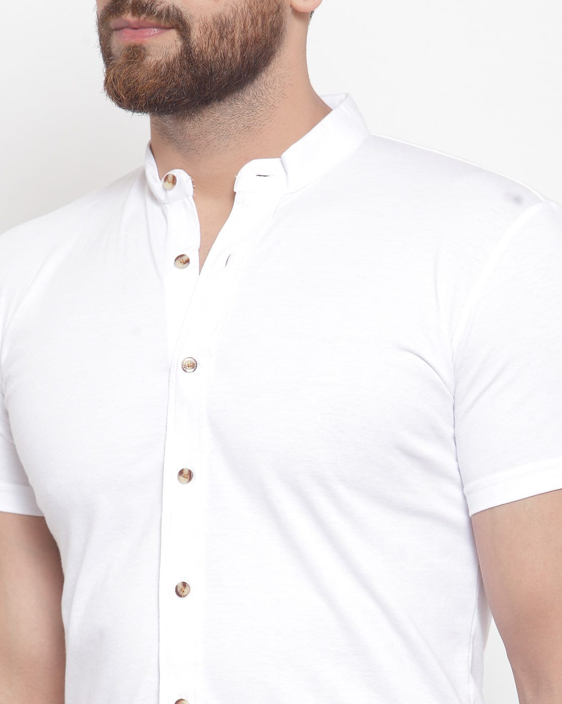 gespo white shirt