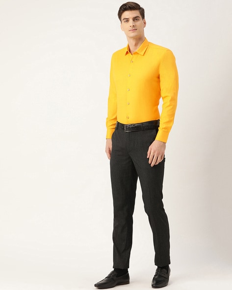 Yellow shirt and hot sale black pant