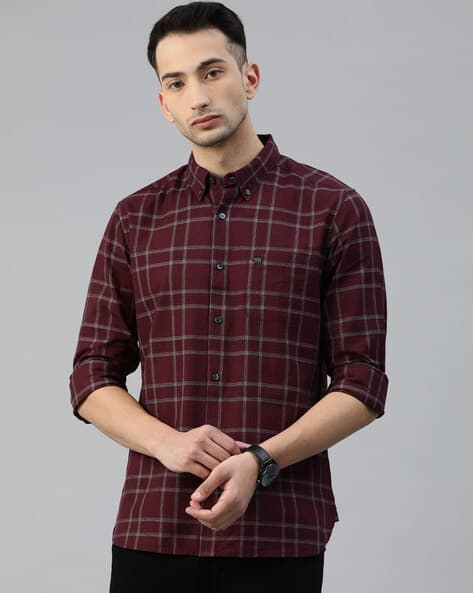 Product image of THE BEAR HOUSE Men Slim Fit Checked Shirt