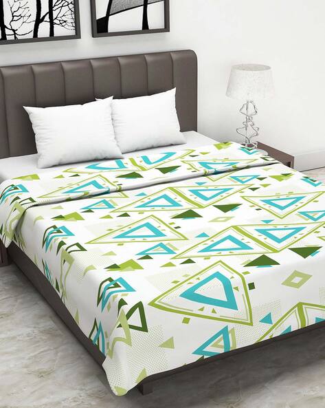 Buy White Blankets, Dohars & Quilts for Home & Kitchen by Urban Space  Online