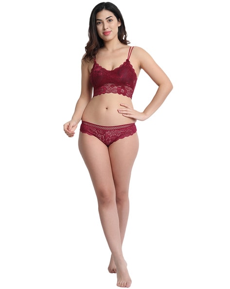 Bra And Panty Set: Lace Underwired Bra With Lace Panty at Rs 330