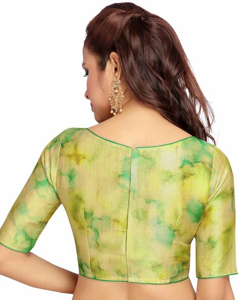 Top 20+ Boat Neck Saree Blouse Designs | STORYVOGUE