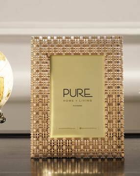 Gold-Plated Intertwisted Metal Photo Frame-image-49