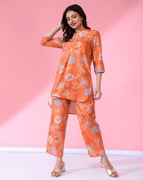 Tunic trouser clearance suit