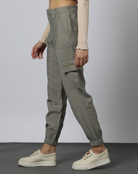 Buy Women Cargo Jogger With Flap Pockets Online at Best Prices in India -  JioMart.
