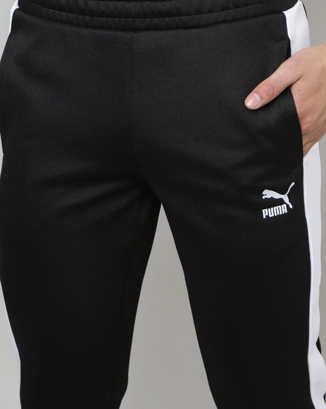 Puma archive t7 on sale joggers in black