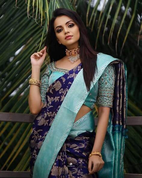 Buy Navy Blue Saree With Badla Work And Unstitched Blouse Piece-Kalki  Fashion India