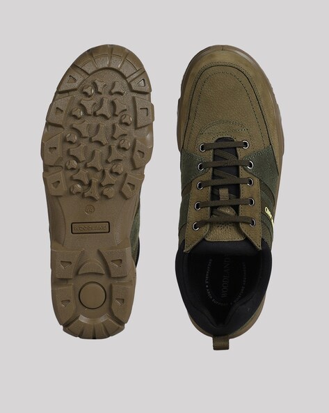 Shop the latest casual lace-up shoes for Men at Woodland