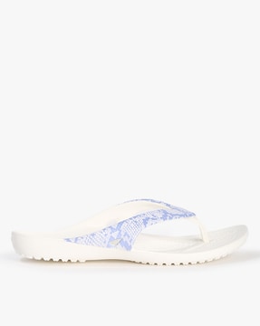 Lacoste thong flip discount flops