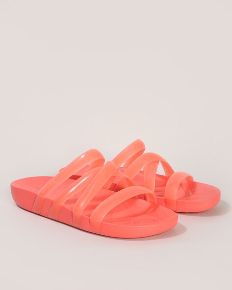 Red slip hot sale on sandals