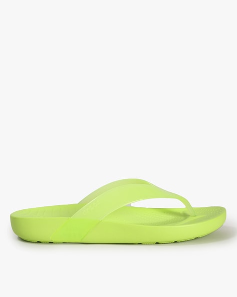 Buy Green Flip Flop & Slippers for Women by CROCS Online | Ajio.com-thanhphatduhoc.com.vn