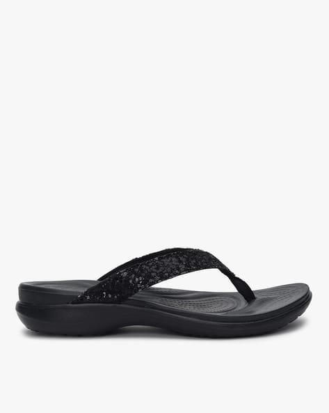 crocs flip flops ajio