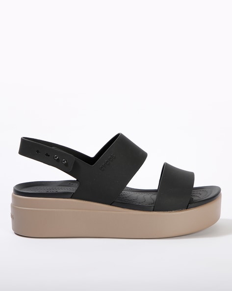 Black low best sale wedge sandals