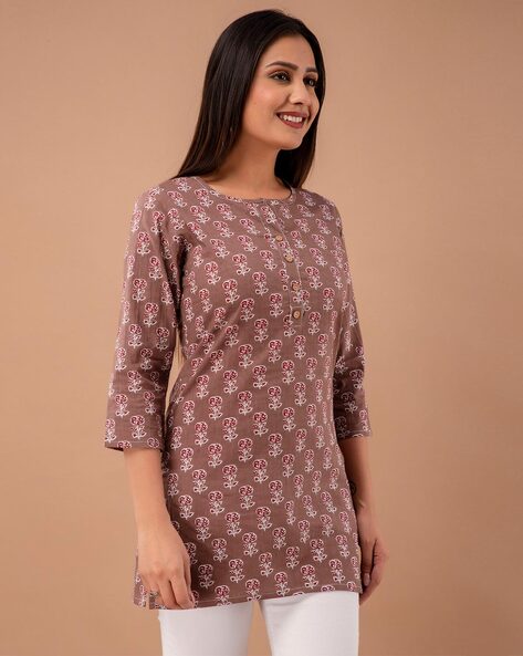 Buy V-neck Cotton Short Kurta for Women Online at Fabindia | 10732733