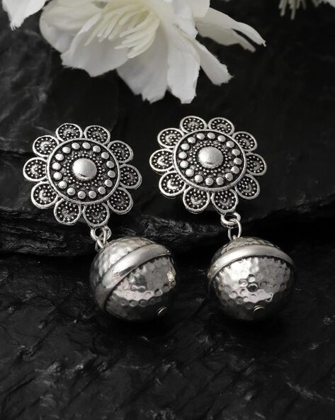 Buy Priyaasi Women Teardrop Shaped Floral Oxidised Silver Earrings Online  at Best Price | Distacart