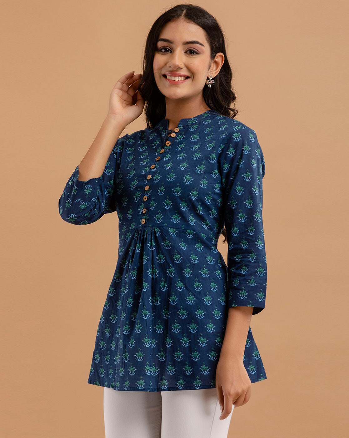 Designer Nayra cut Bandhej Gown at Rs 599 | Tail Cut Kurti in Surat | ID:  2851524795897