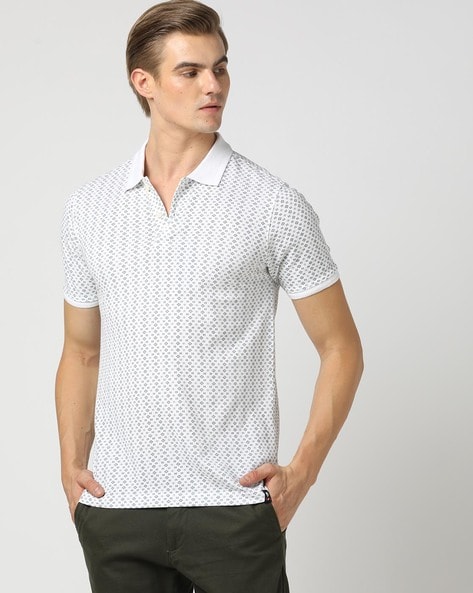 Buy White Tshirts for Men by NETPLAY Online