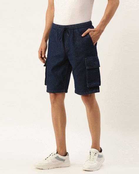 Shorts with best sale multiple pockets