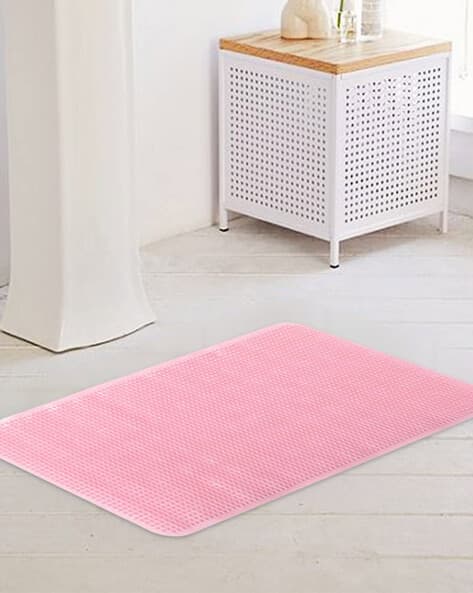 Embossed Rectangular Bath Mat