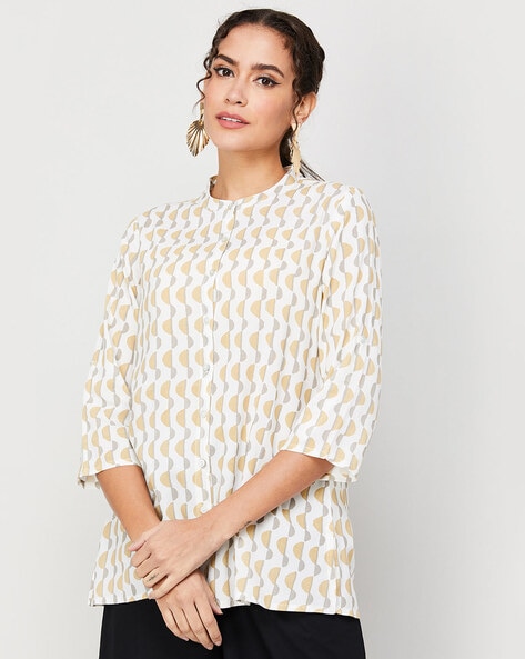 Buy online Off White Three Quarter Sleeve Flared Kurta from Kurta Kurtis  for Women by Styli for ₹789 at 56% off | 2024 Limeroad.com