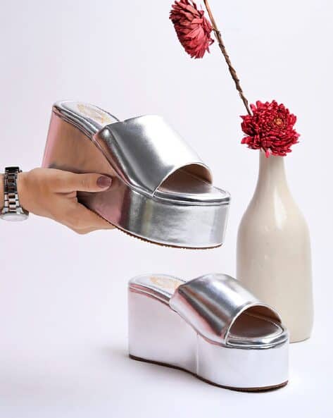 Embellished Platforms Heeled Sandals